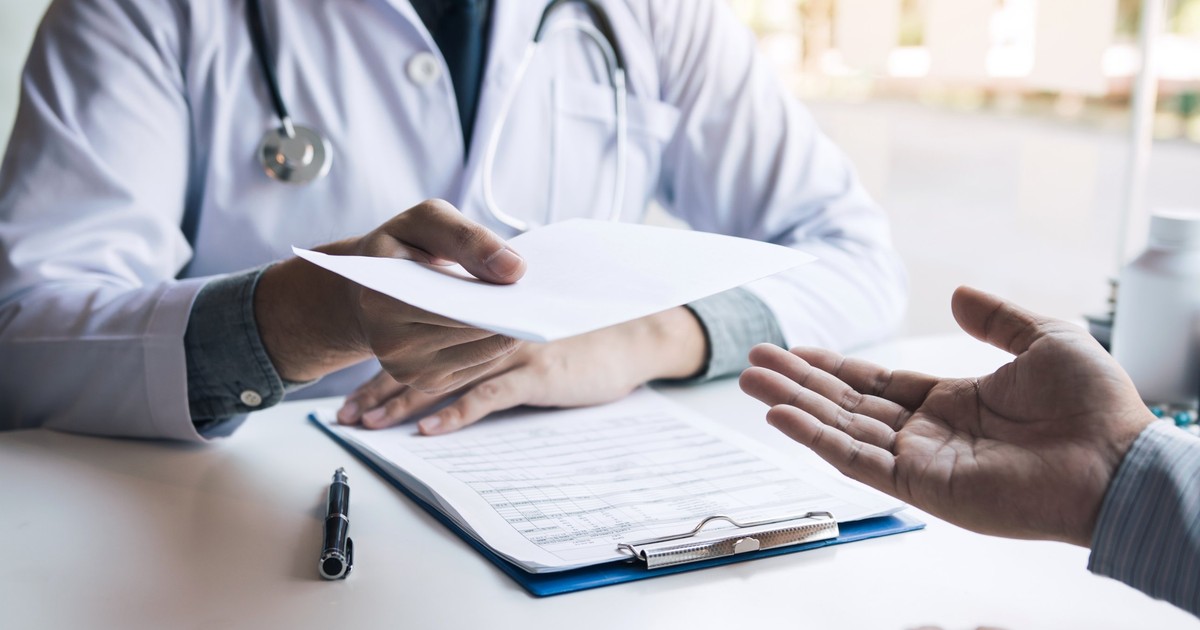 How to get your medical license faster: 3 tips every clinician should know